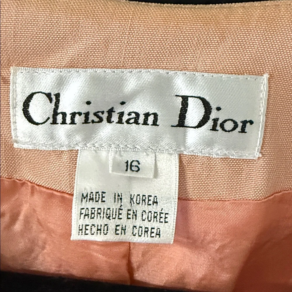 Vintage Christian Dior silk jacket/blazer collarless design, scalloped edge trim - Picture 4 of 9